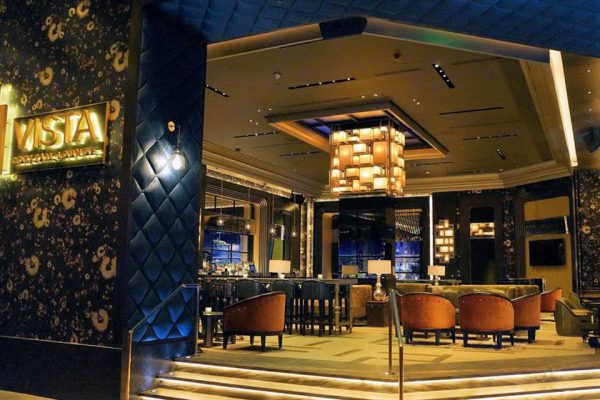 Vista-Lounge-Las-Vegas-4
